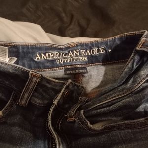 American eagle stretchy jeans size00